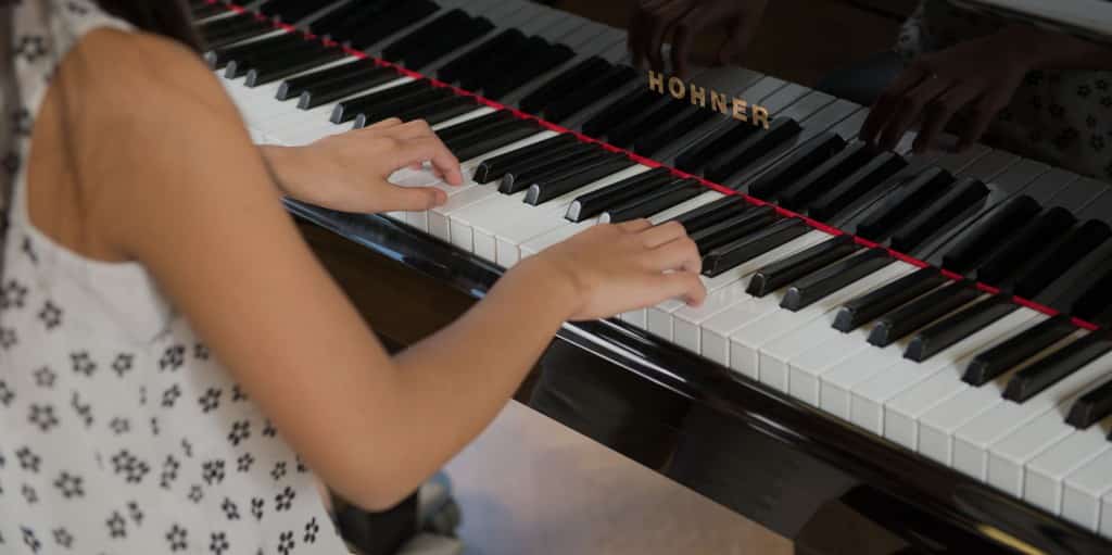 Musikinstrument_für_Ihr_Kind